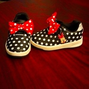 Little girl polkadot Minnie mouse shoe